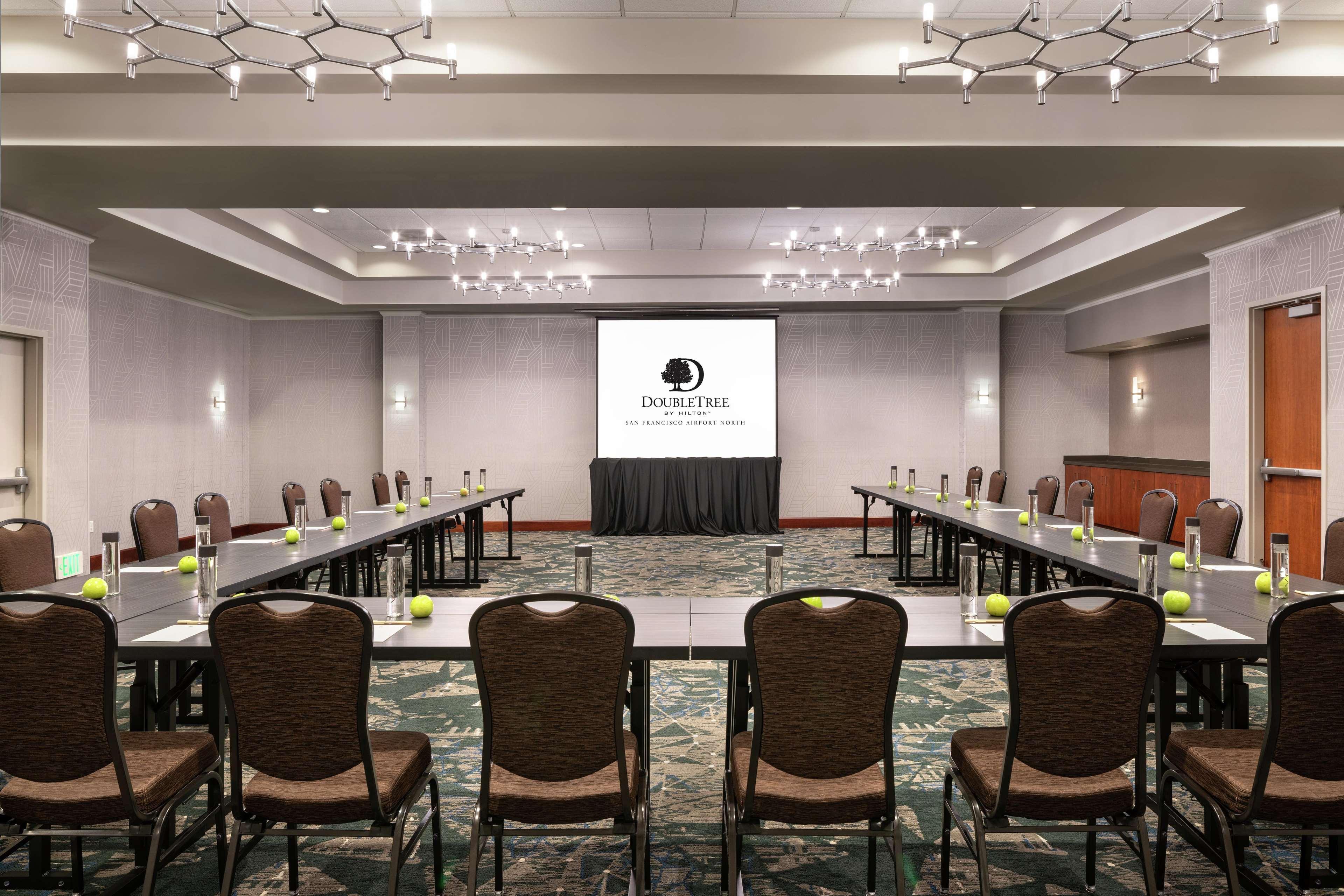 Doubletree By Hilton San Francisco Airport North Bayfront Hotel Brisbane Exterior photo