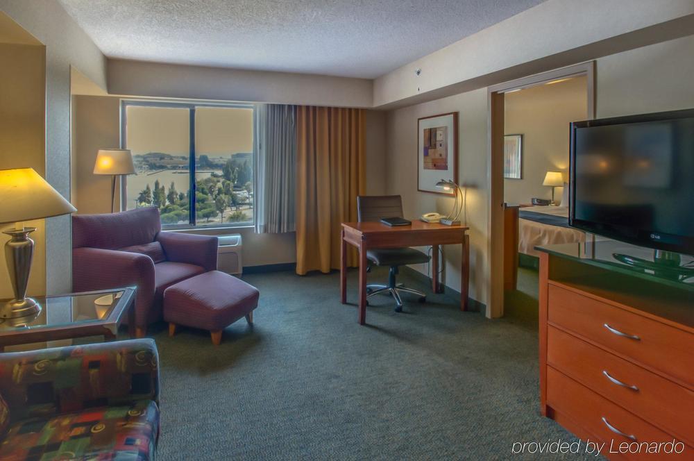 Doubletree By Hilton San Francisco Airport North Bayfront Hotel Brisbane Exterior photo